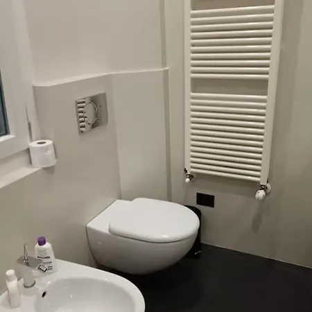 Appartement La Casa Di Antonio Como